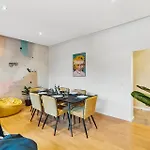 Maremar - City Design Apartment - 2 Schlafzimmer - Luxus Boxspringbetten - Kueche - Highspeed Wifi - Arbeitsplaetze